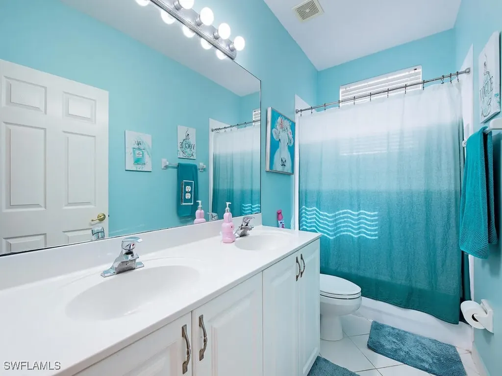 2346 Butterfly Palm Drive Naples FL 34119