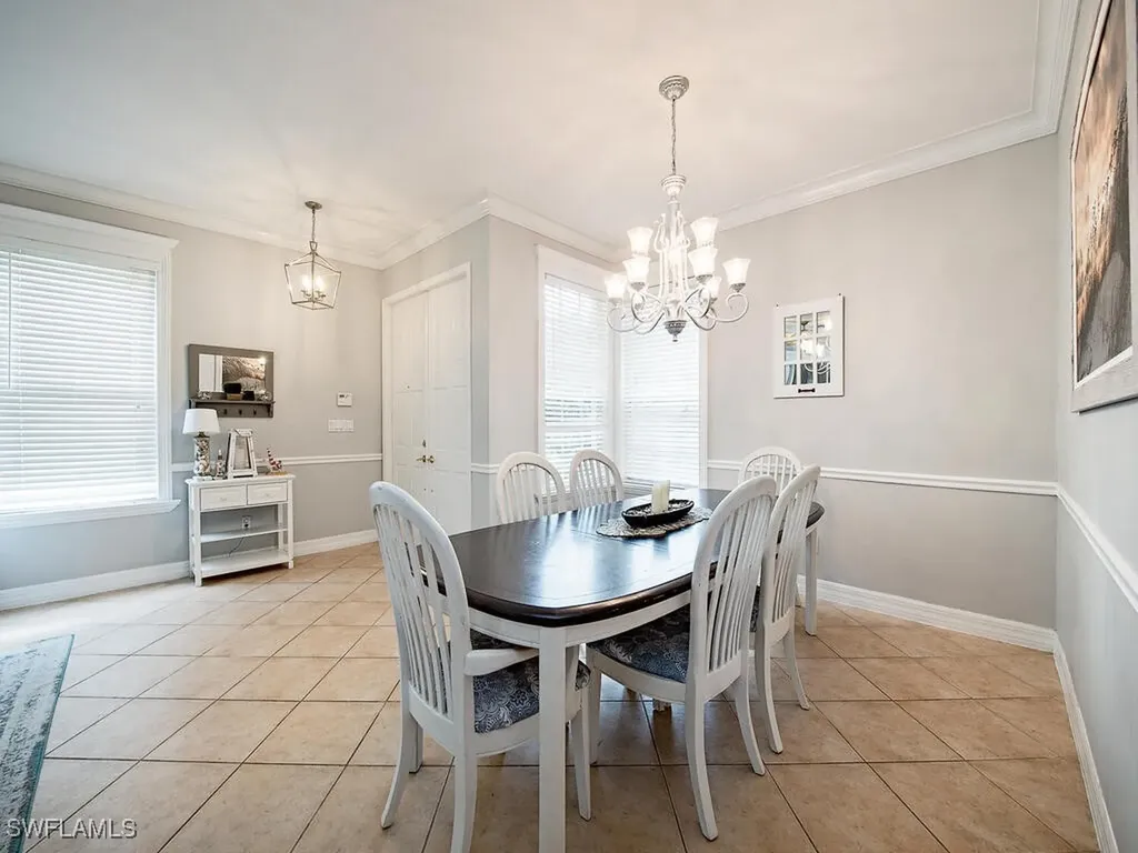 2346 Butterfly Palm Drive Naples FL 34119