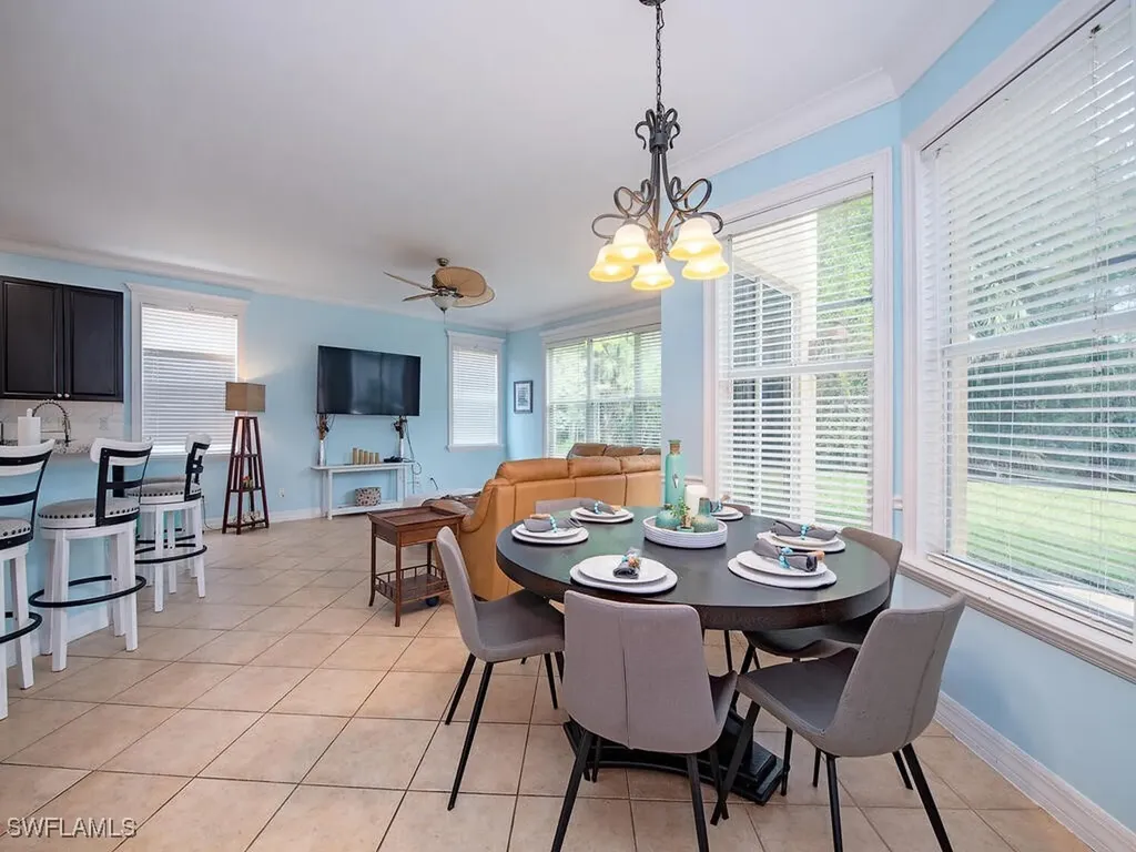 2346 Butterfly Palm Drive Naples FL 34119