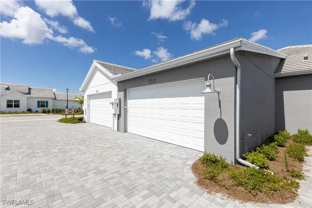 7213 Saona Court Naples FL 34113