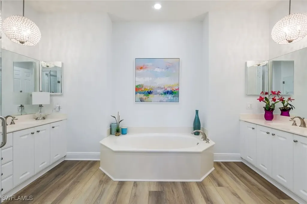 9223 Corfu Court Naples FL 34114