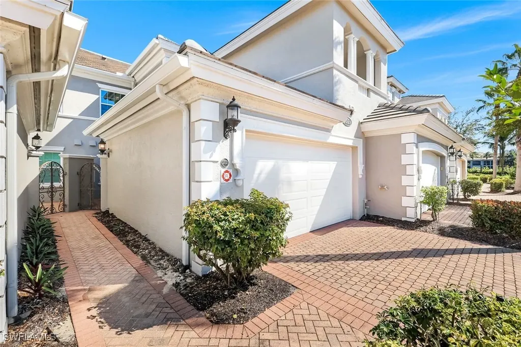 9223 Corfu Court Naples FL 34114