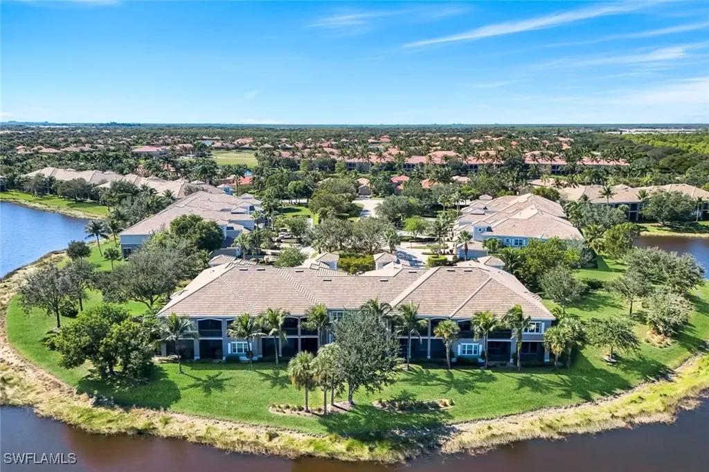 9223 Corfu Court Naples FL 34114