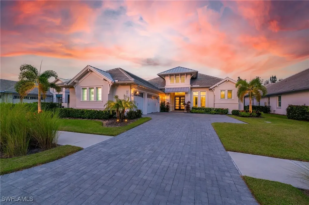 Naples FL, 8916 Nevis Way