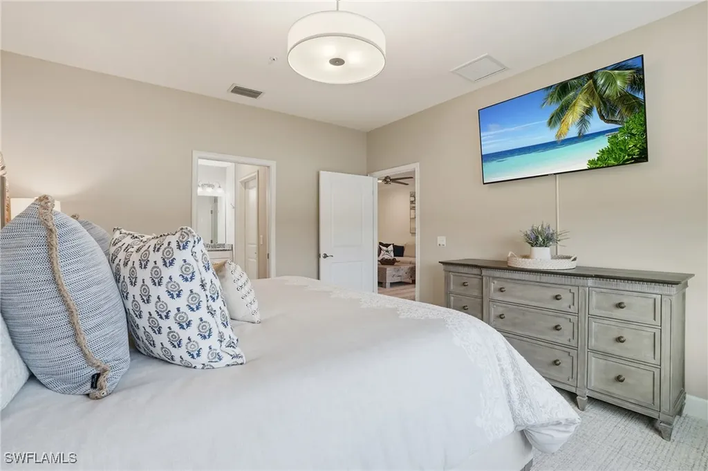 9426 Benvenuto Court Naples FL 34119