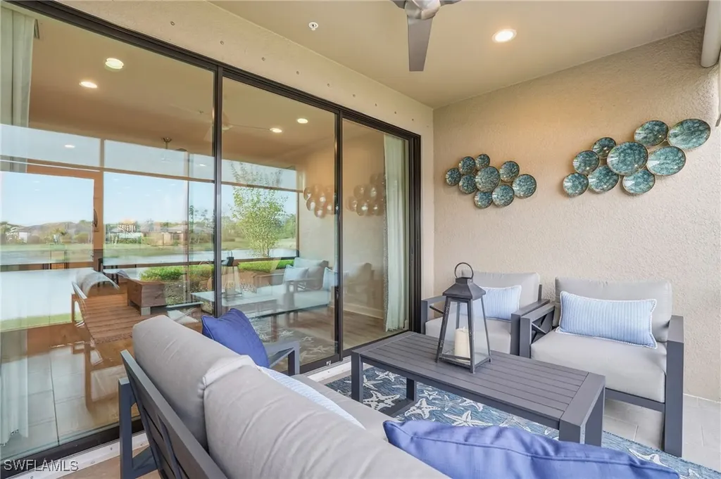 9426 Benvenuto Court Naples FL 34119