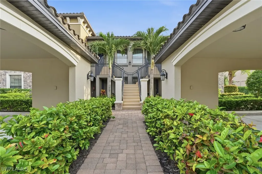 9426 Benvenuto Court Naples FL 34119