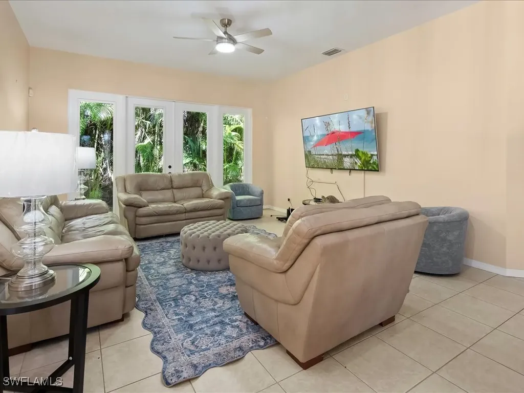 1309 Briarwood Court Naples FL 34104