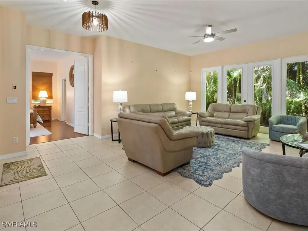 1309 Briarwood Court Naples FL 34104