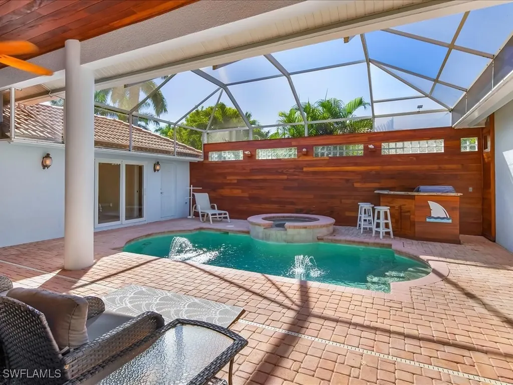1309 Briarwood Court Naples FL 34104