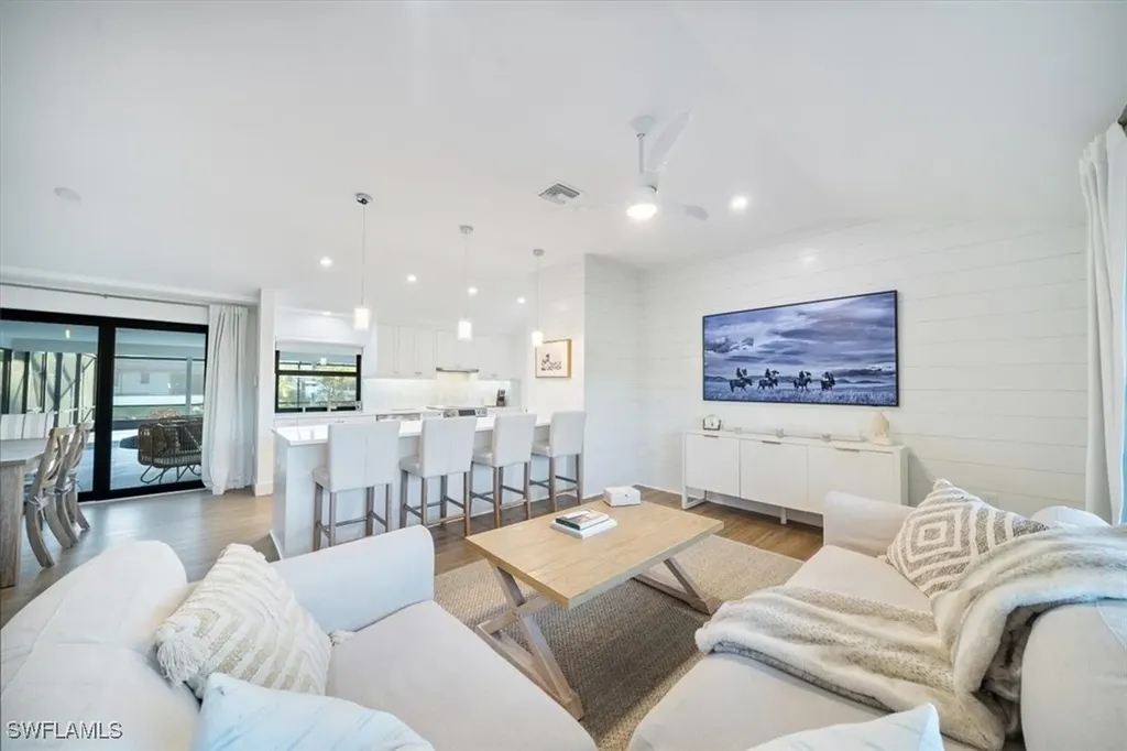 148 1st Street Bonita Springs FL 34134