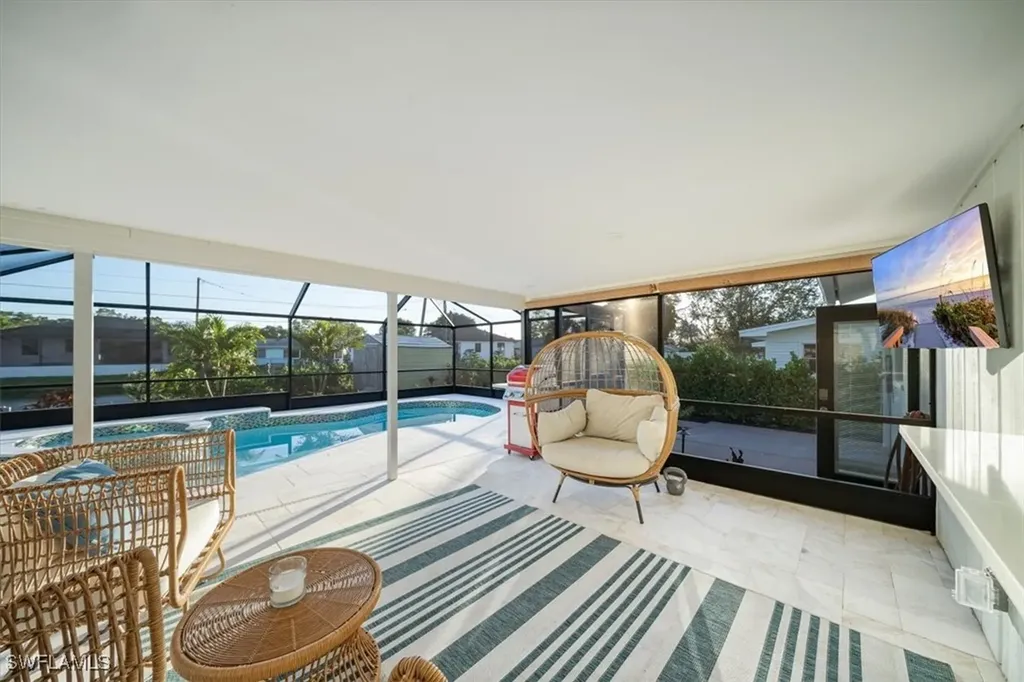 148 1st Street Bonita Springs FL 34134