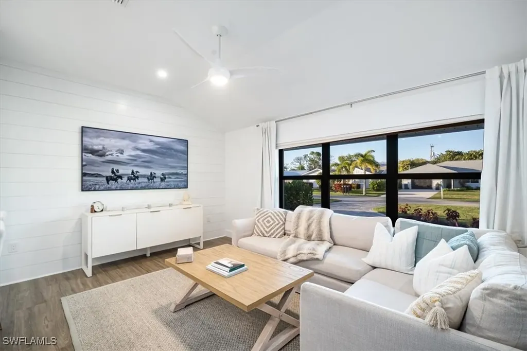 148 1st Street Bonita Springs FL 34134