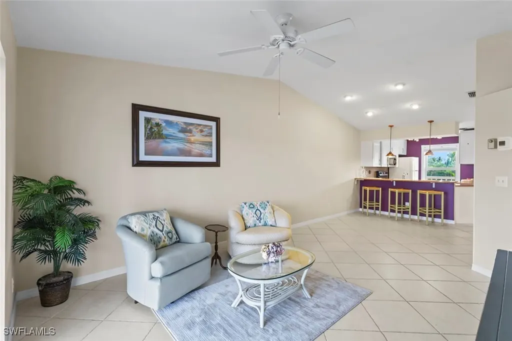 1305 Mainsail Drive Naples FL 34114
