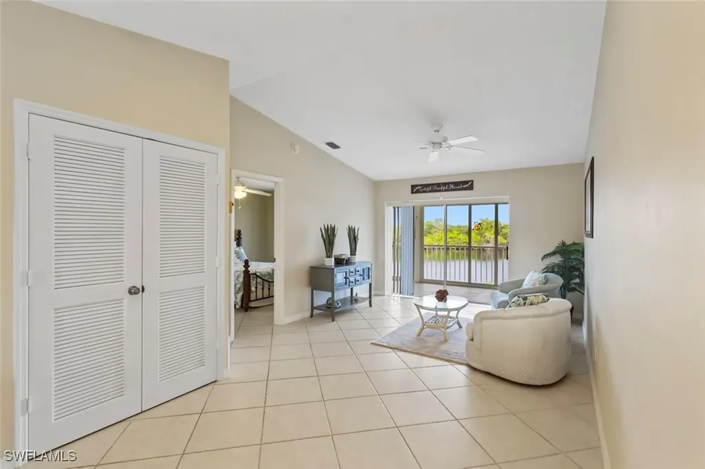 1305 Mainsail Drive Naples FL 34114