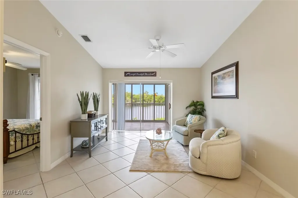 1305 Mainsail Drive Naples FL 34114