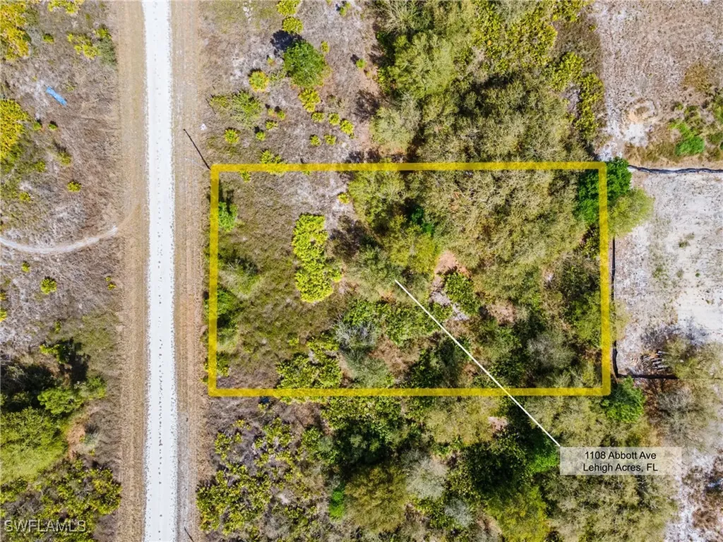 1108 Abbott Avenue Lehigh Acres FL 33972