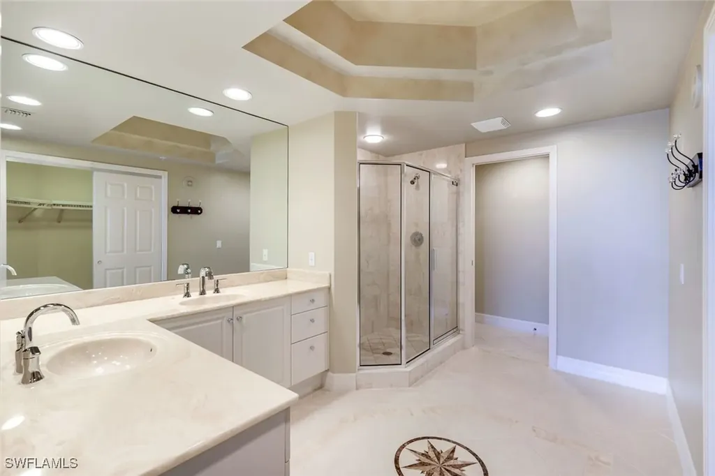 425 Dockside Drive Naples FL 34110