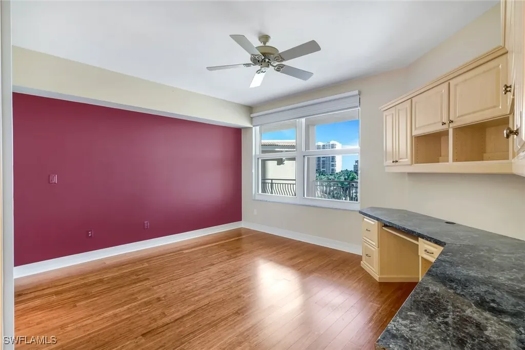 425 Dockside Drive Naples FL 34110