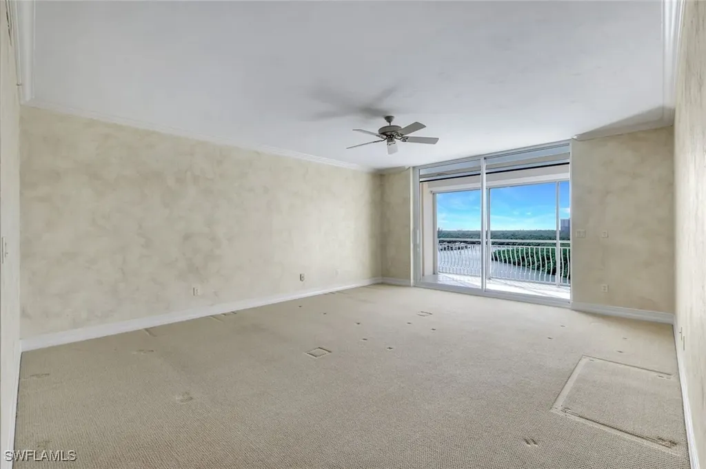 425 Dockside Drive Naples FL 34110