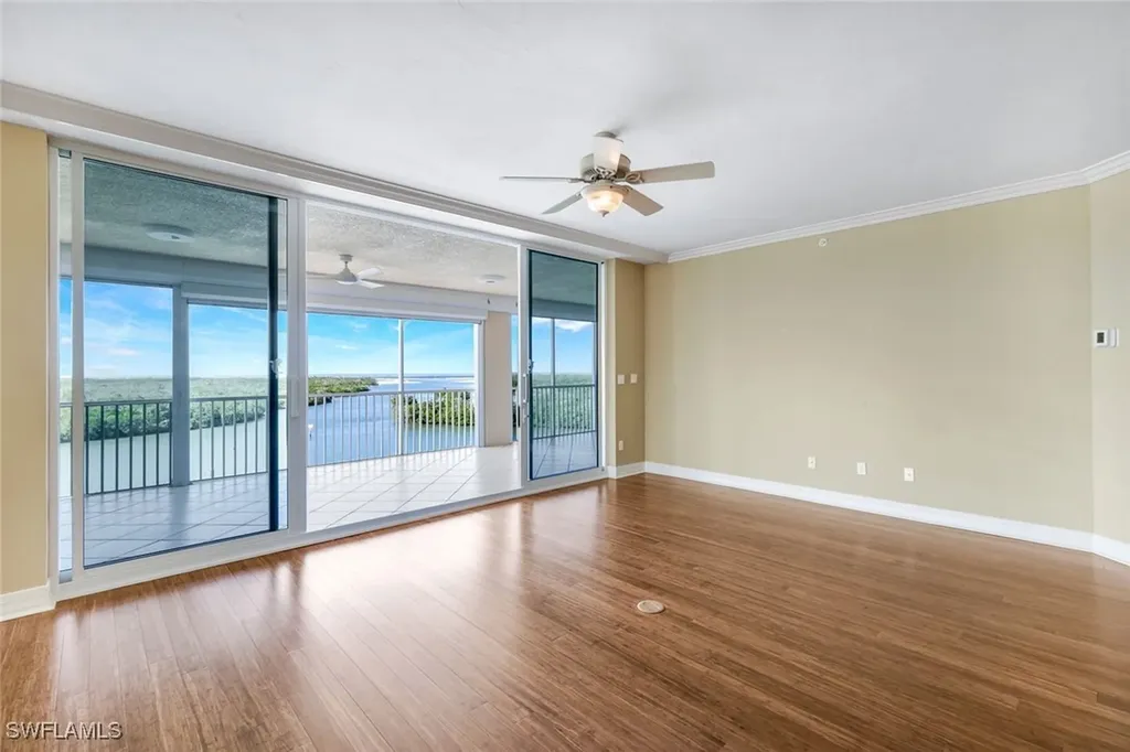 425 Dockside Drive Naples FL 34110