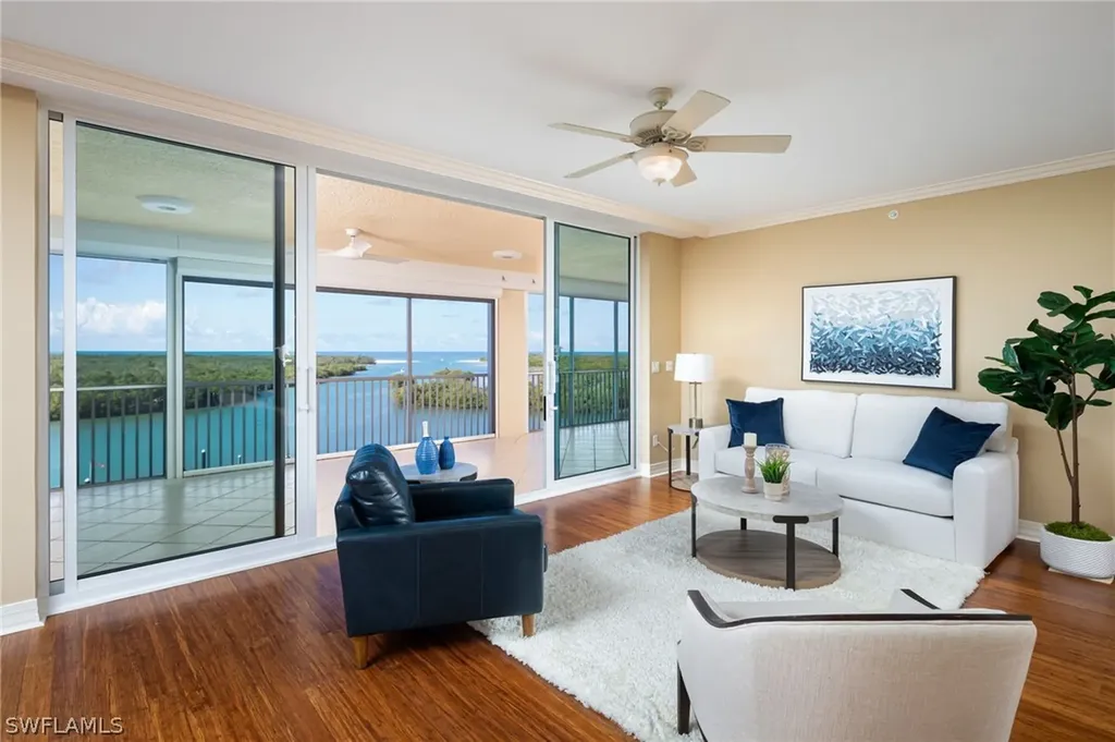 425 Dockside Drive Naples FL 34110