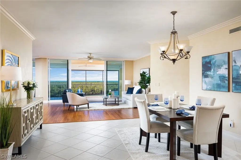 425 Dockside Drive Naples FL 34110