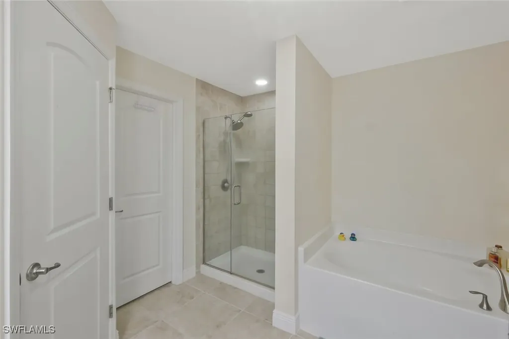 2703 NE 7th Avenue Cape Coral FL 33909