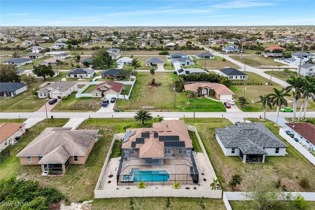 2703 NE 7th Avenue Cape Coral FL 33909