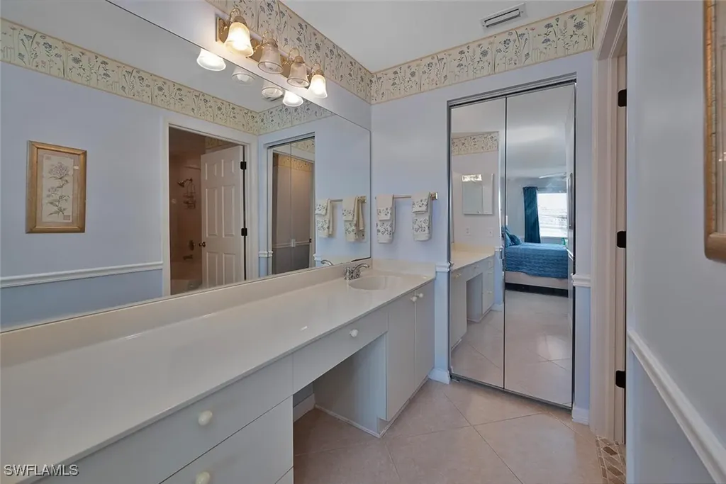 472 Woodshire Lane Naples FL 34105