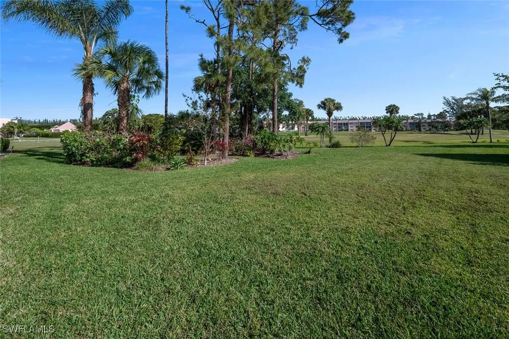 472 Woodshire Lane Naples FL 34105