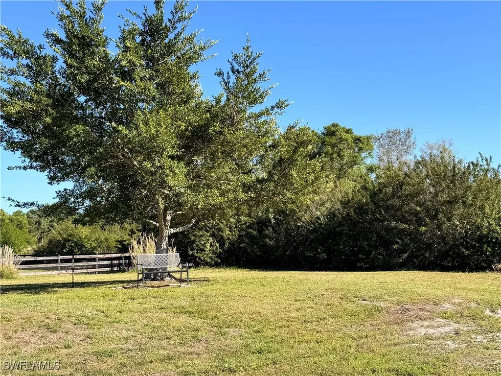 4751 Goebel Road Fort Myers FL 33905