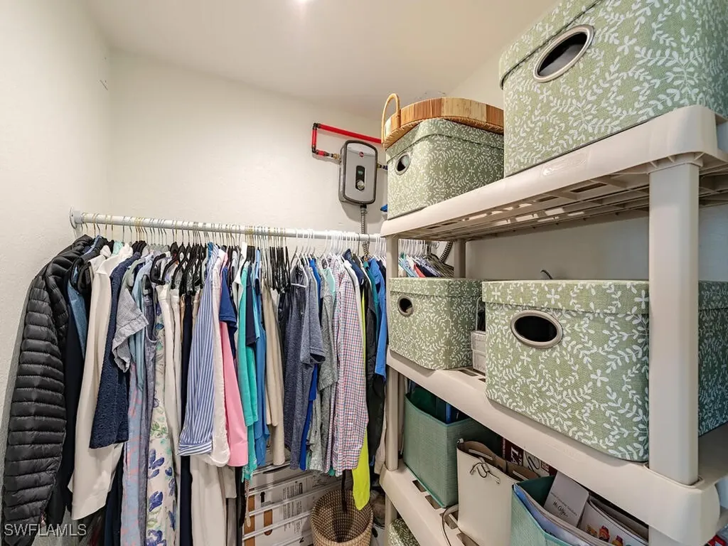 950 7th Avenue S Naples FL 34102