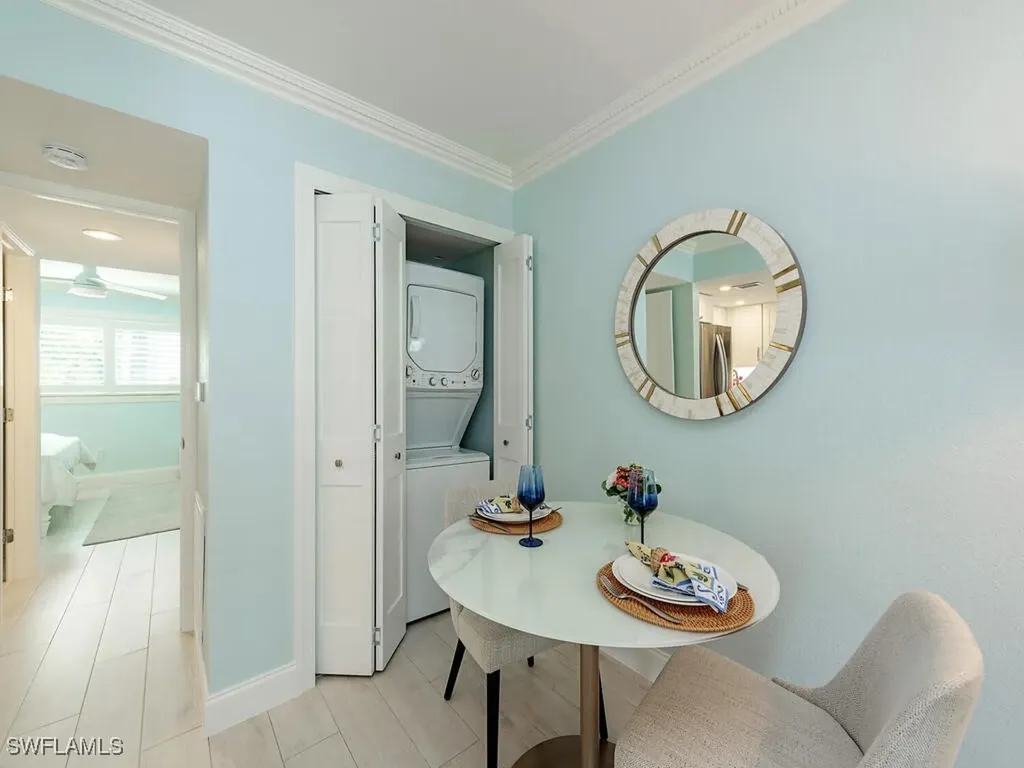 950 7th Avenue S Naples FL 34102