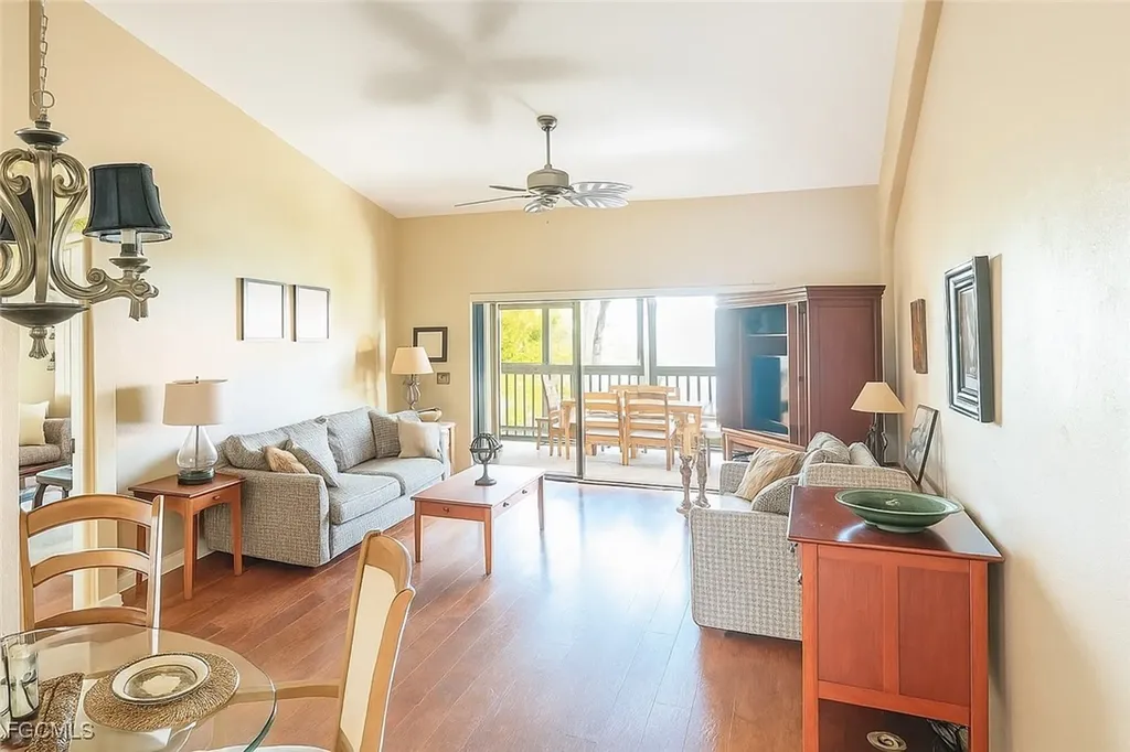 11570 Caravel Circle Fort Myers FL 33908