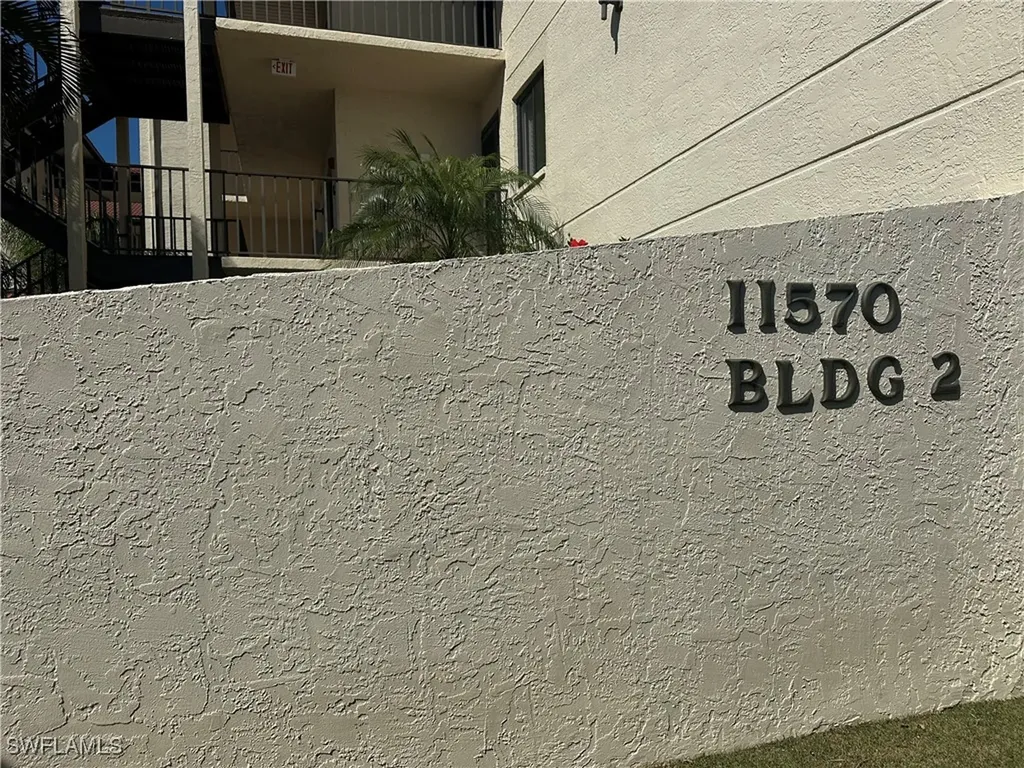 11570 Caravel Circle Fort Myers FL 33908