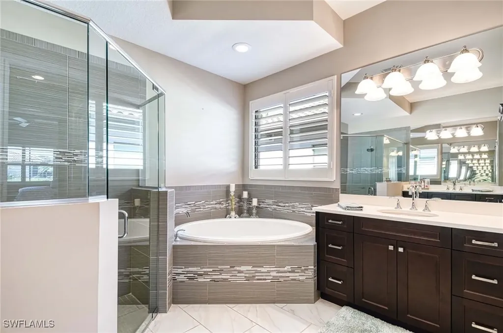 7247 Lantana Circle Naples FL 34119