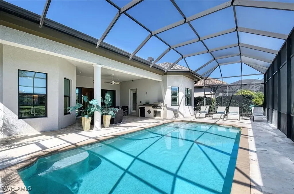 7247 Lantana Circle Naples FL 34119