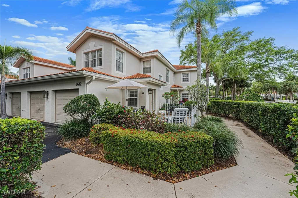 7632 Oleander Gate Drive Naples FL 34109