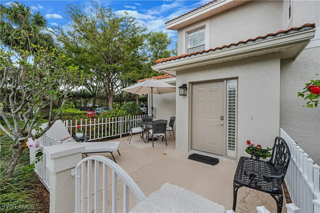 7632 Oleander Gate Drive Naples FL 34109
