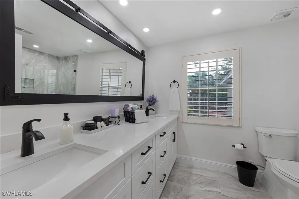 7632 Oleander Gate Drive Naples FL 34109