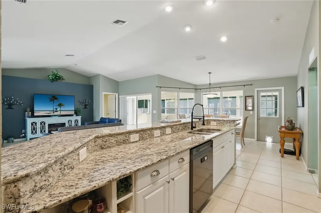13740 Willow Bridge Drive North Fort Myers FL 33903