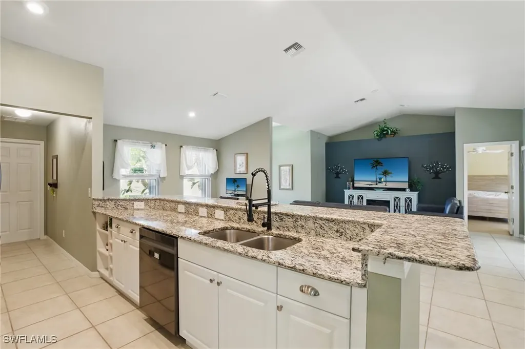 13740 Willow Bridge Drive North Fort Myers FL 33903