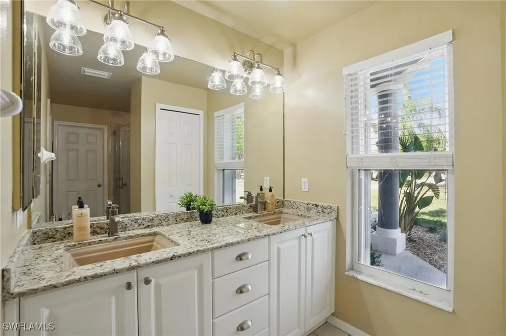 13740 Willow Bridge Drive North Fort Myers FL 33903