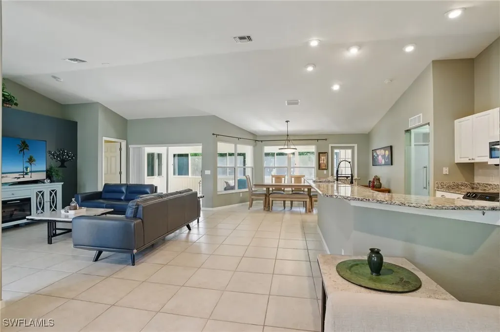 13740 Willow Bridge Drive North Fort Myers FL 33903