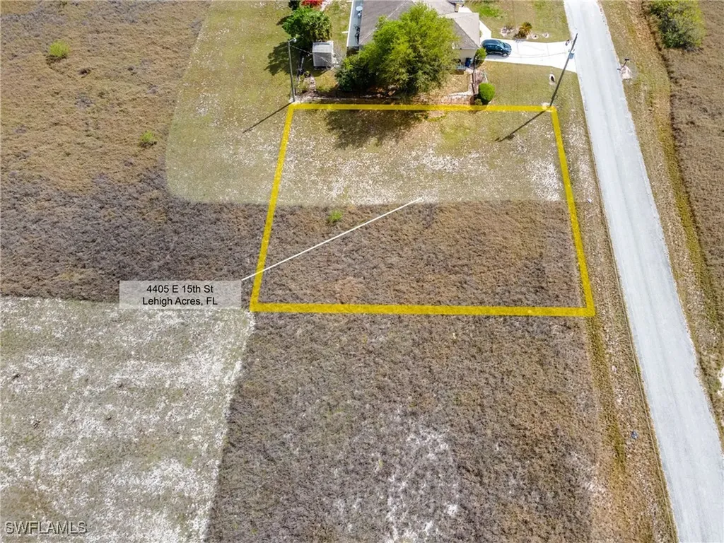 4405 E 15th Street Lehigh Acres FL 33972
