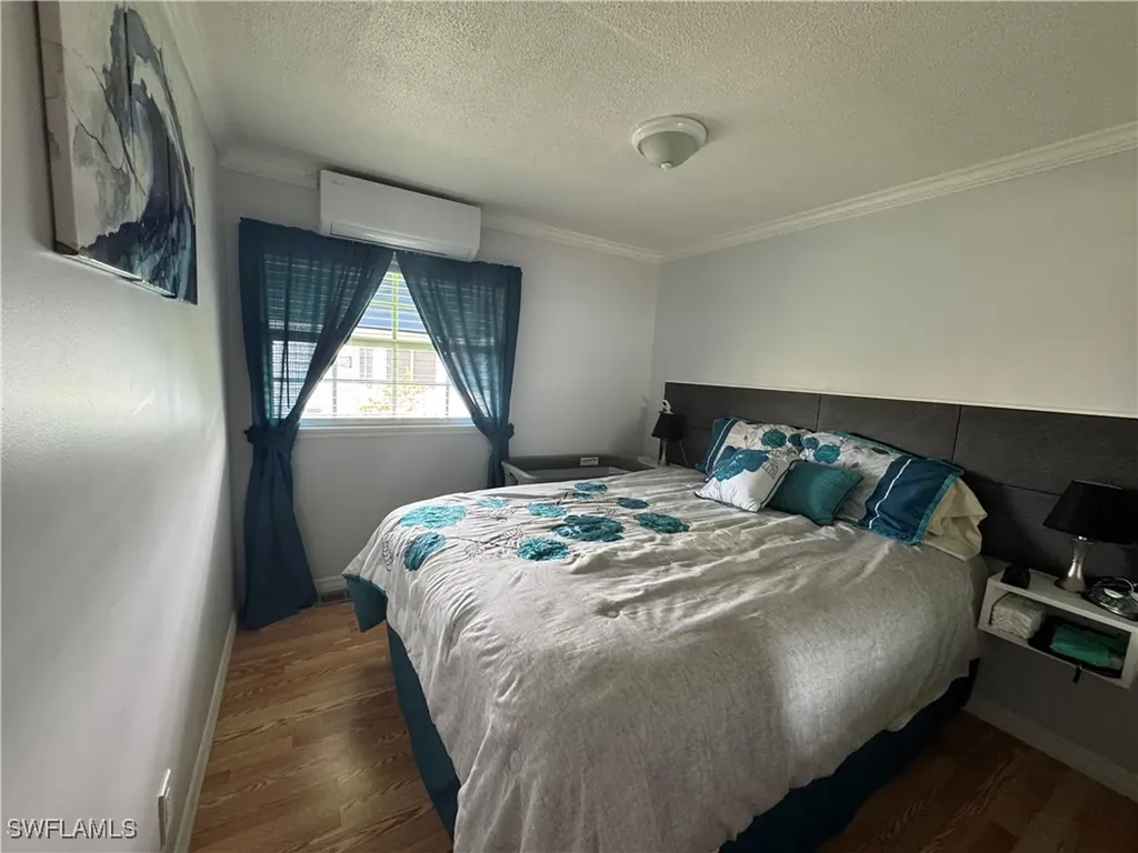 84 Enchanting Boulevard Naples FL 34112