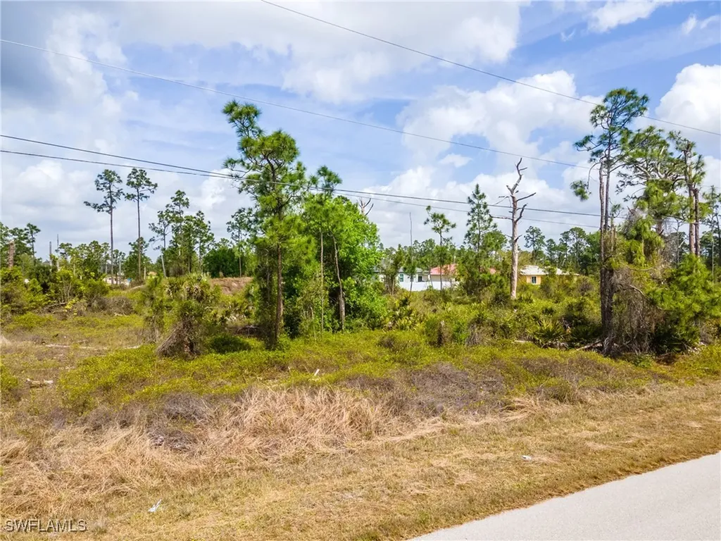 1129 Damen Street E Lehigh Acres FL 33974