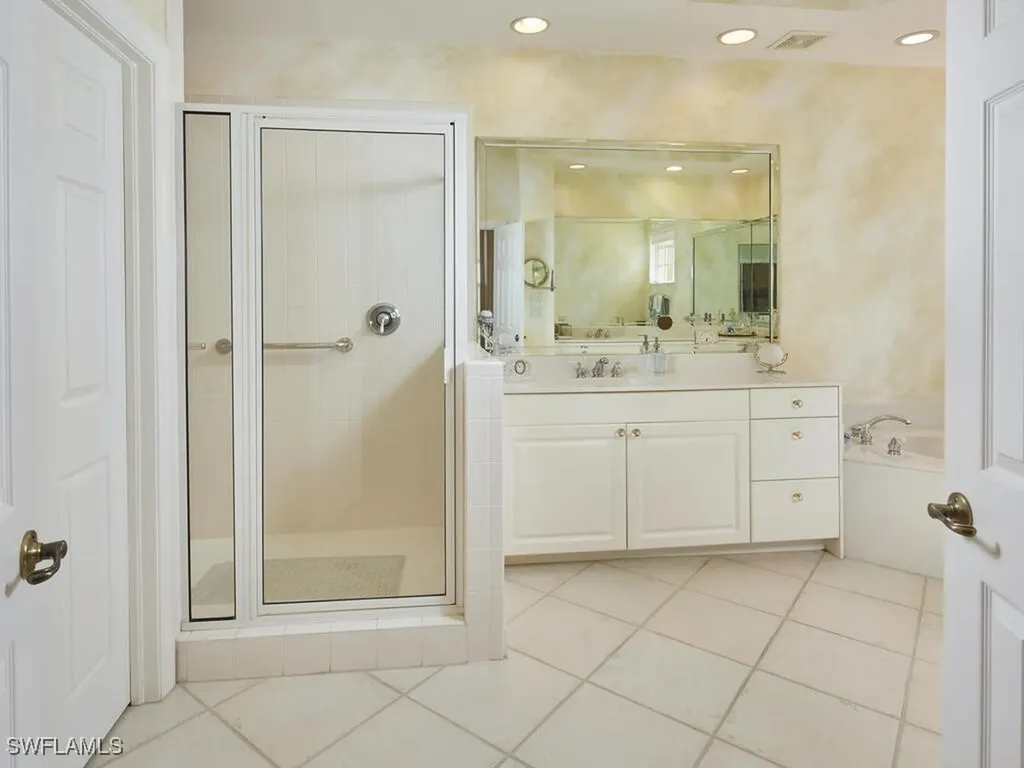 26900 Wyndhurst Court Bonita Springs FL 34134