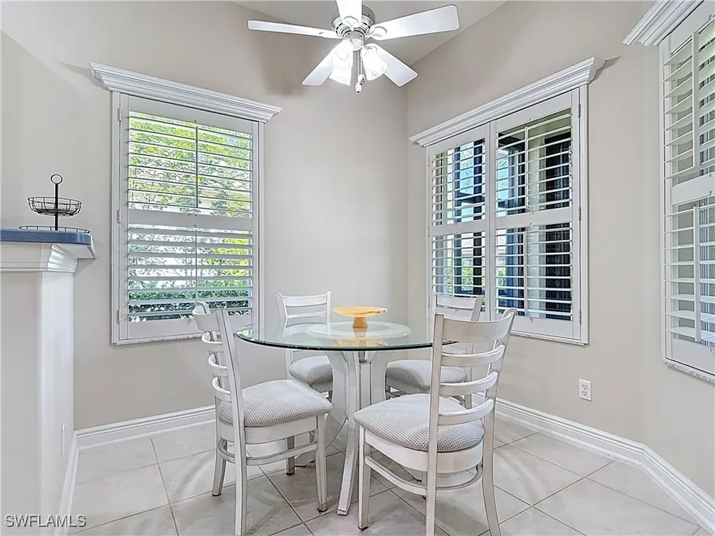 715 Vistana Circle Naples FL 34119